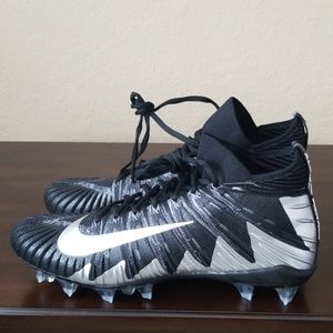 Nike Air Alpha Menace Elite Football Cleats